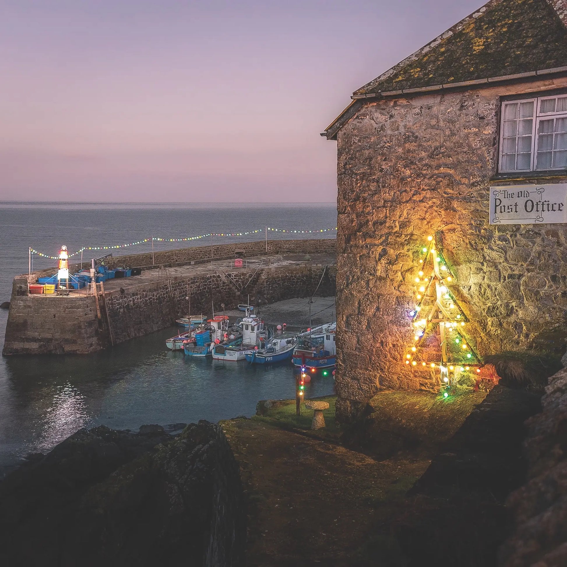 Cornish Christmas card Harbour Lights, Coverack