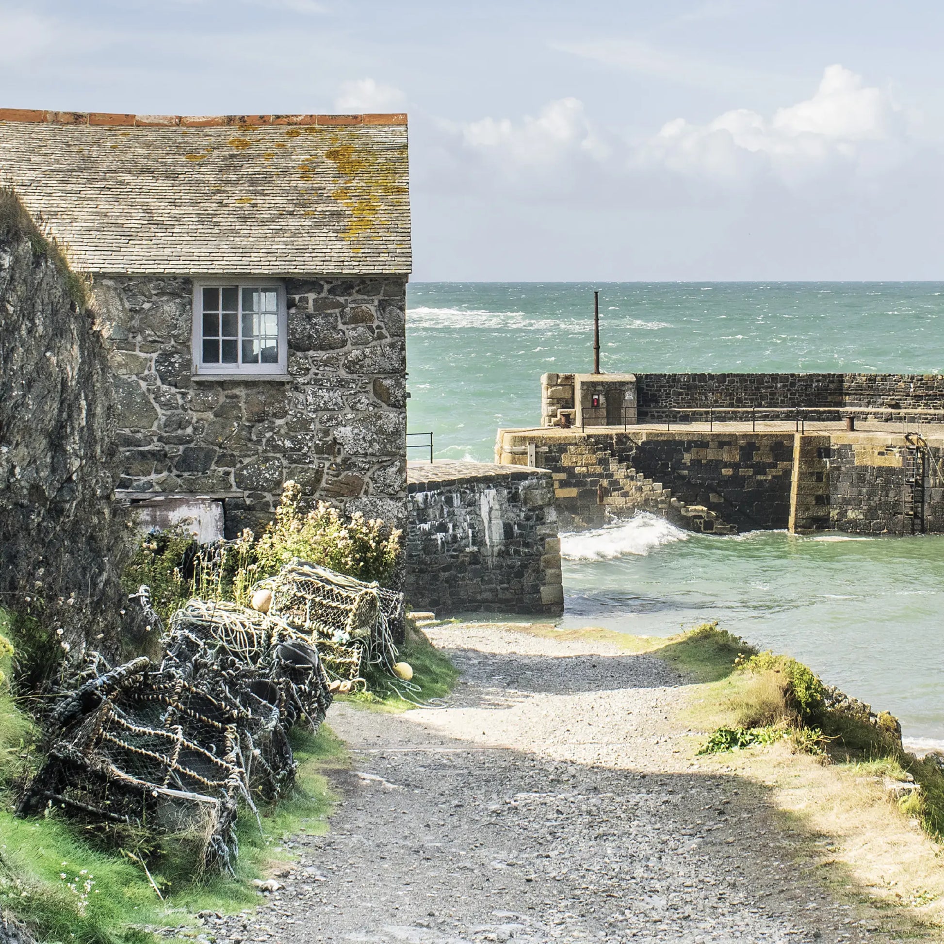 Cornish greeting card image of the Net Loft and Harbour at Mullion Cove